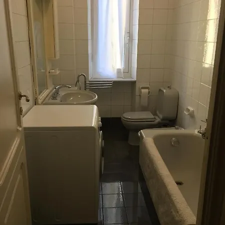 La Casa Di Sara Апартаменты Генуя
